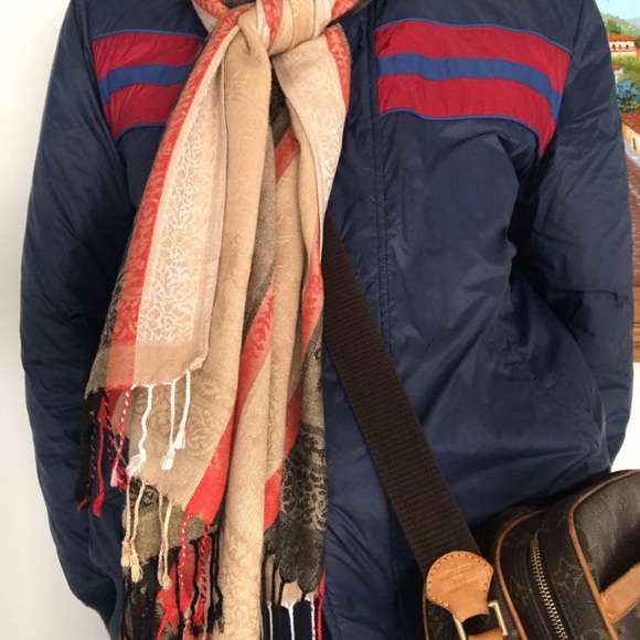 Beautiful Pashmina scarf 100% pashmina! - Picture 5 of 5